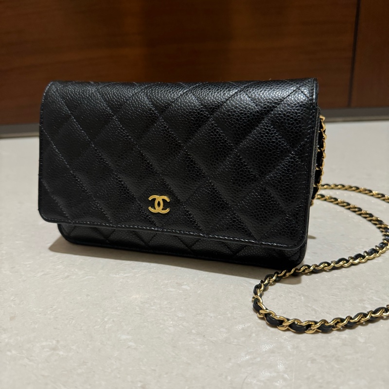 Chanel 黑色荔枝皮金釦 WOC 晶片款-6