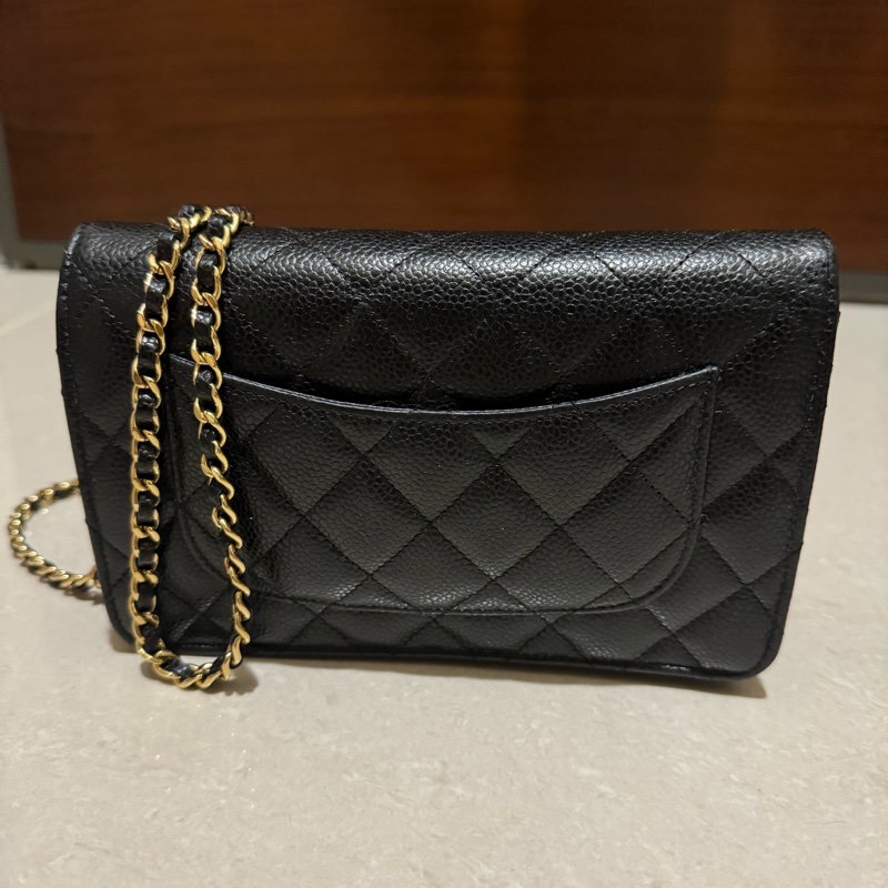 Chanel 黑色荔枝皮金釦 WOC 晶片款-7