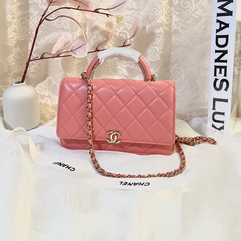 Chanel 粉紅色handle季節款-1
