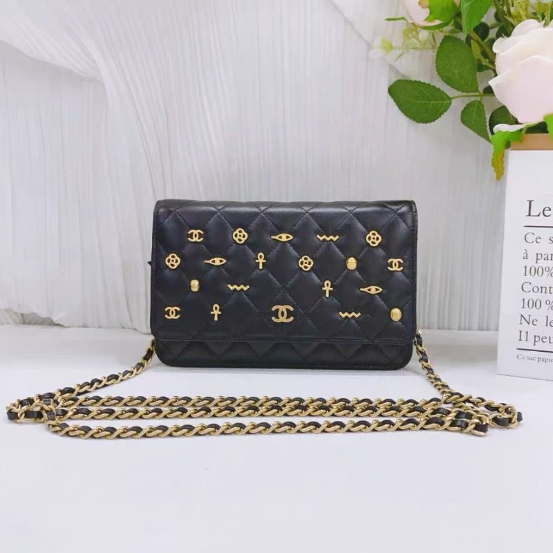 Chanel 黑金徽章埃及限量woc鏈條肩背斜背包19×12×4cm 99新 配件保卡塵袋-2