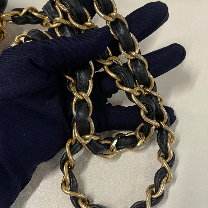 Chanel 香奈兒 23S 黑金金幣mini 芯片款 不容易撞的一款 帶點復古風-8