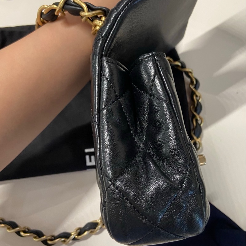 Chanel 香奈兒 23S 黑金金幣mini 芯片款 不容易撞的一款 帶點復古風-20