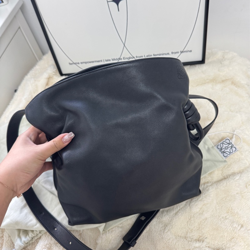 ✨全場最高CP值✨Loewe 黑色福袋包-6