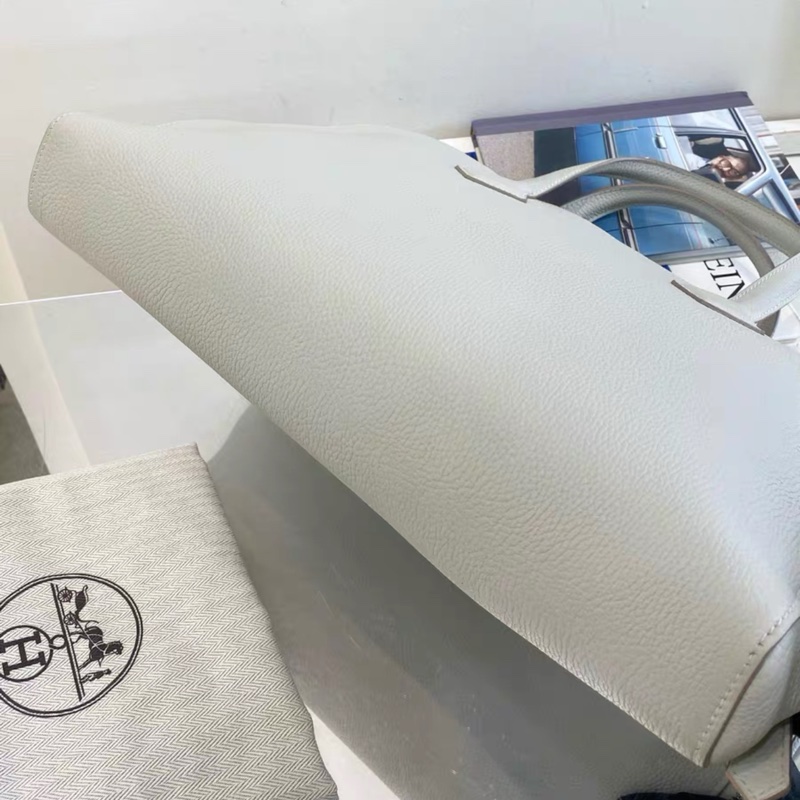 Hermes 愛馬仕 珍珠白工作包 手提包 低調奢華 筆電能放容量足夠-3