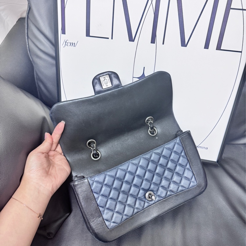 Chanel 中古包CF 黑藍拼色-6