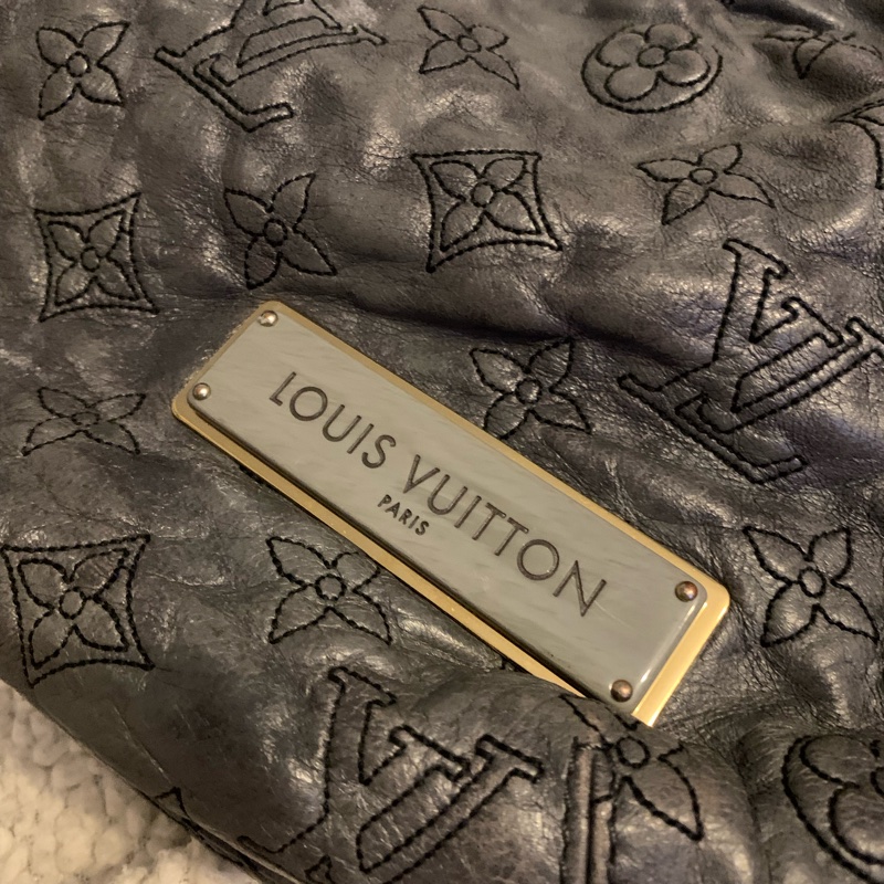 LOUIS VUITTON 限量版深灰色小羊皮刺繡肩背包 小籠包 手提包m95476-27