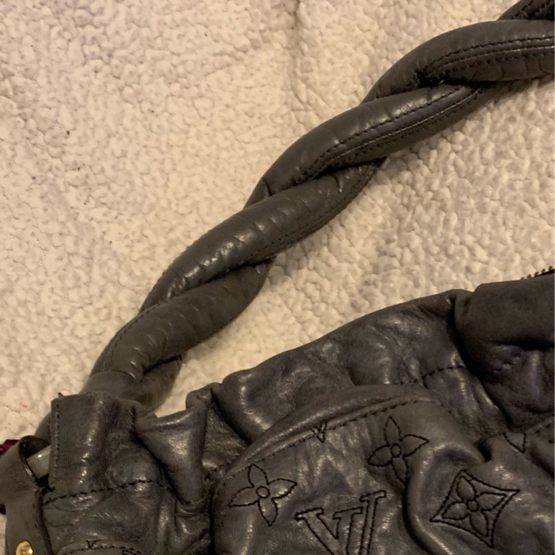 LOUIS VUITTON 限量版深灰色小羊皮刺繡肩背包 小籠包 手提包m95476-39