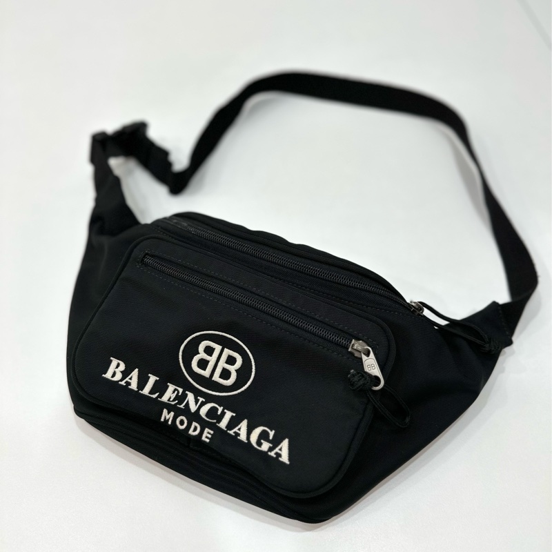 BALENCIAGA 巴黎世家 Explorer 黑色 尼龍 胸包 腰包胸口包 側背包 肩背包 斜背包-1