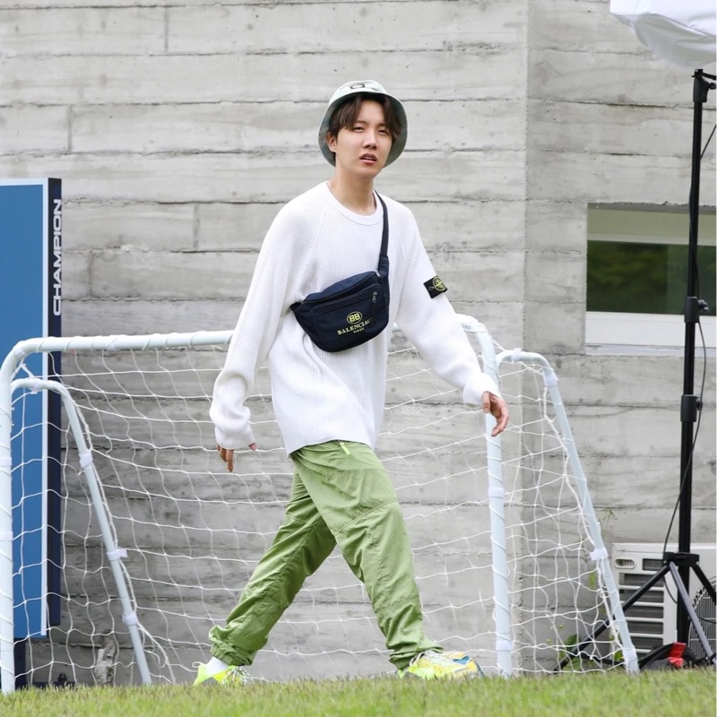 BALENCIAGA 巴黎世家 Explorer 黑色 尼龍 胸包 腰包胸口包 側背包 肩背包 斜背包-9