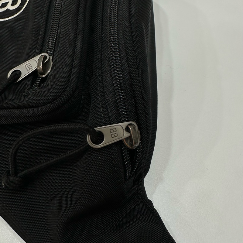 BALENCIAGA 巴黎世家 Explorer 黑色 尼龍 胸包 腰包胸口包 側背包 肩背包 斜背包-26