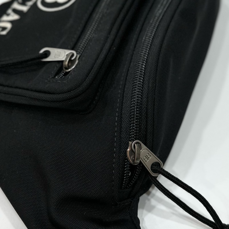 BALENCIAGA 巴黎世家 Explorer 黑色 尼龍 胸包 腰包胸口包 側背包 肩背包 斜背包-35