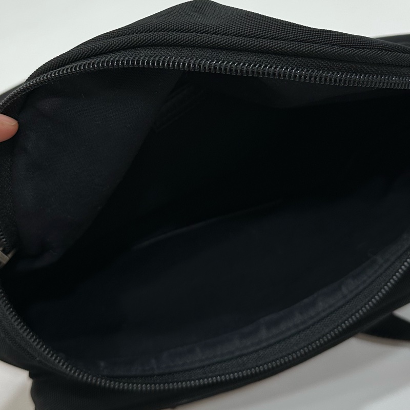 BALENCIAGA 巴黎世家 Explorer 黑色 尼龍 胸包 腰包胸口包 側背包 肩背包 斜背包-37