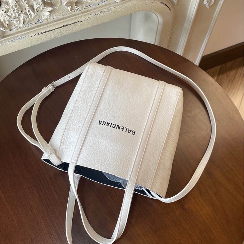 Belenciaga白色菜籃子手提斜背包tote bag-2