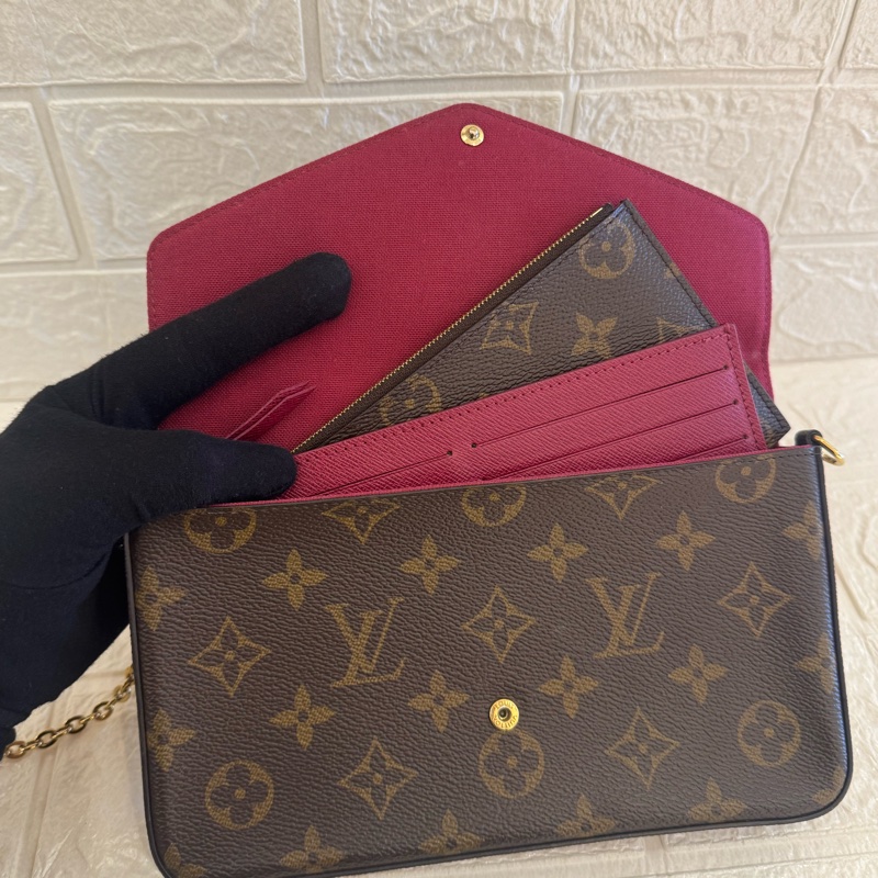 LV 咖花紋三合一woc-4