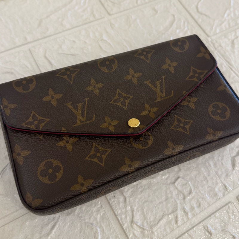 LV 咖花紋三合一woc-14