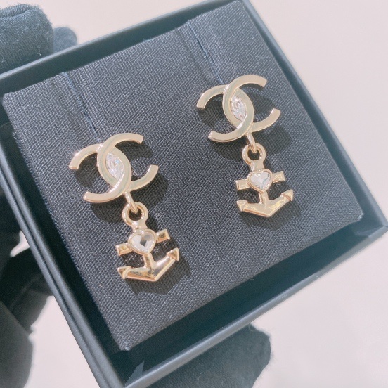 TK1679 Chanel 香奈兒25C 特色錨CC Logo耳環Earrings Anchor And CC Logo LGHW x Crystal-1