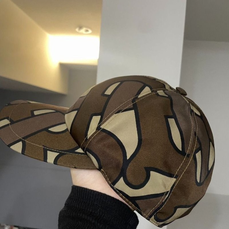 Burberry🎇TB字母 棒球帽 帽子M號 57cm 戴一次閒置-1
