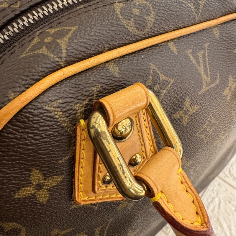 LV 烏瑪舒曼包pm-5