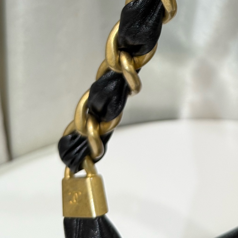 香奈兒24A HOBO 小號爆款🖤復古金🤍甜價割愛-19