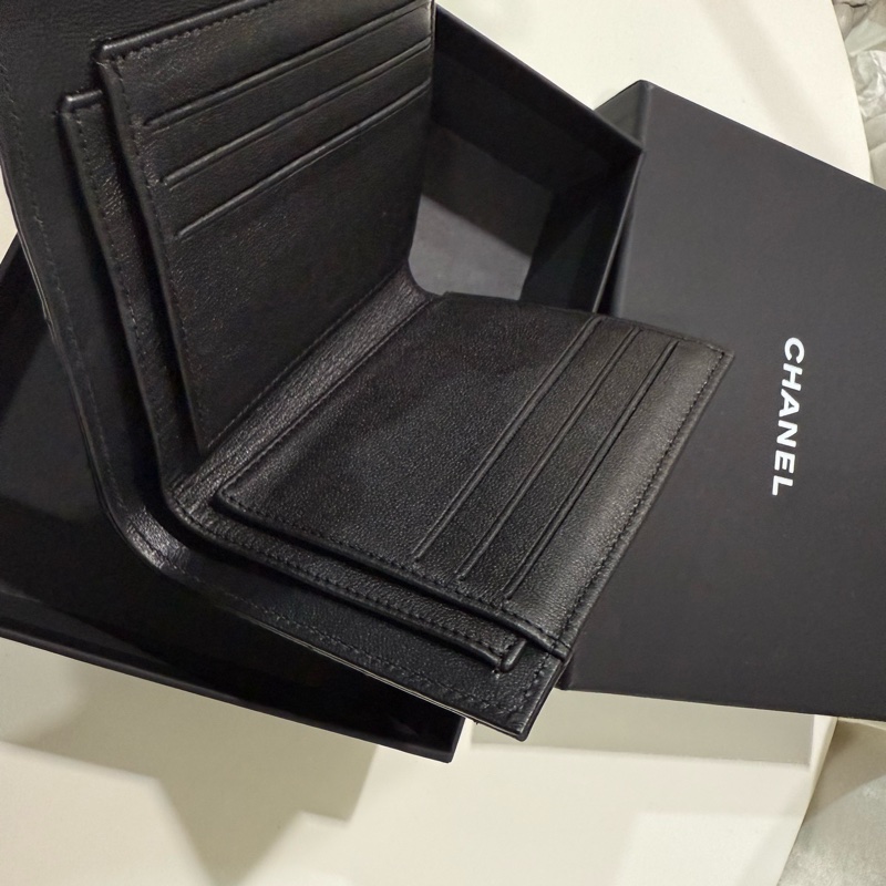 香奈兒 So Black 全黑三折短夾錢包🖤甜甜價售台灣購證-8