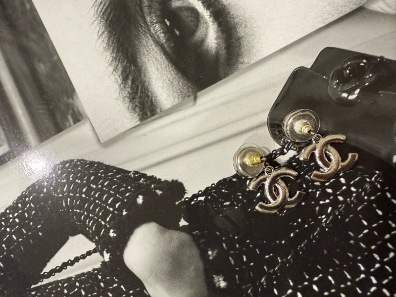 全新🤍CHANEL 銀白珍珠水鑽耳環 🤍-8