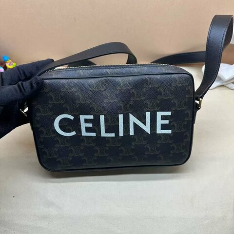 Celine 印花中號郵差包  99新配件塵袋