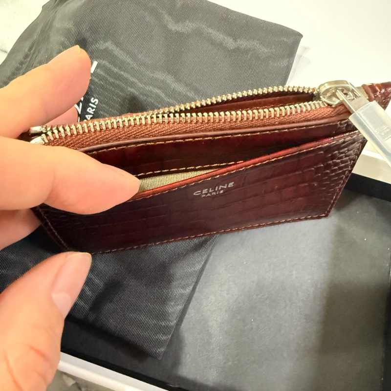 Celine 酒紅鱷魚壓紋牛皮拉鍊卡夾-7