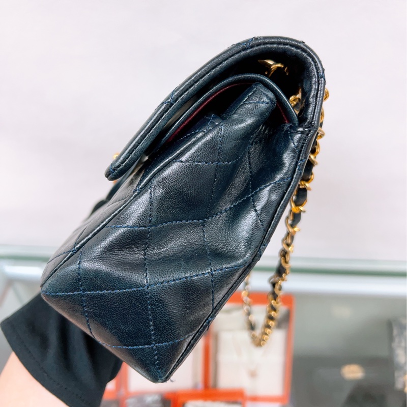 Chanel classic flap/ cf 23 深藍色 中古經典翻蓋包小號-5