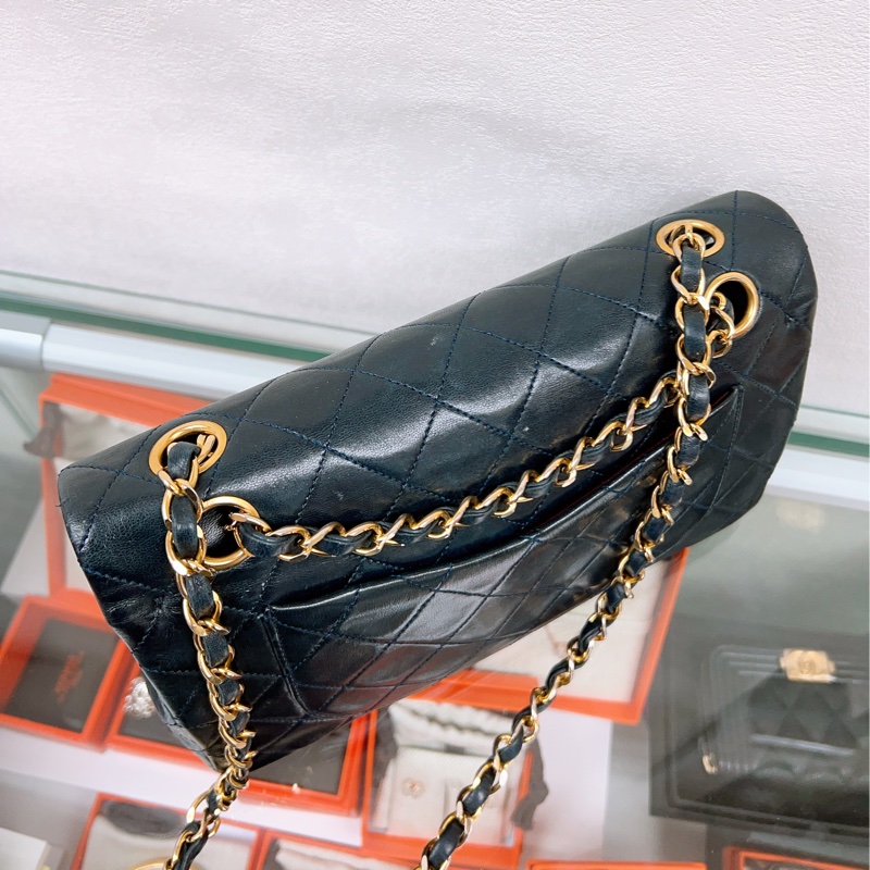 Chanel classic flap/ cf 23 深藍色 中古經典翻蓋包小號-6