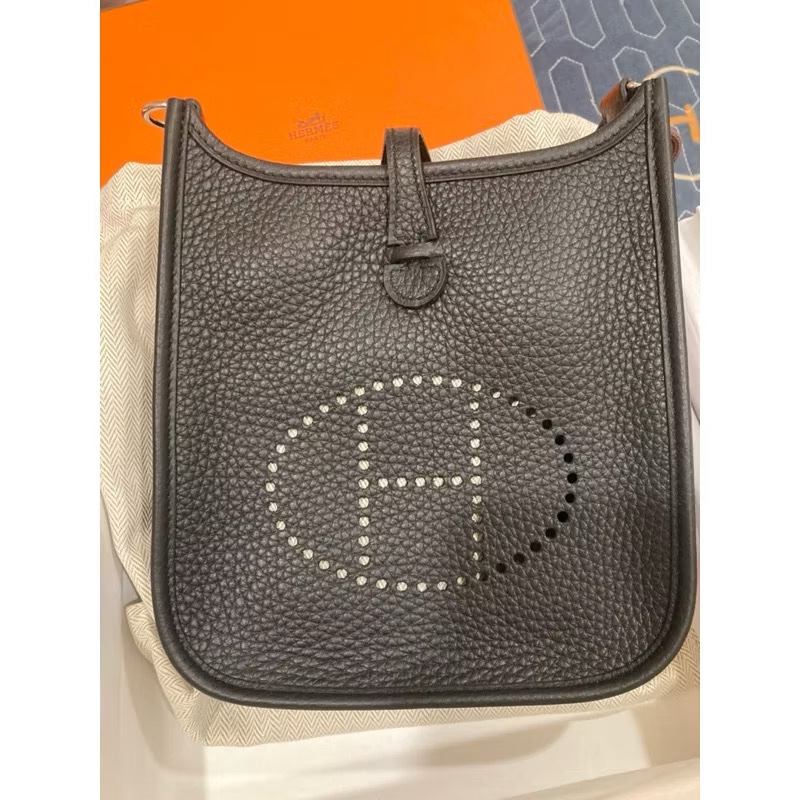 愛馬仕Hermes mini evelyne 黑銀膜在 🇹🇼專櫃w刻-0