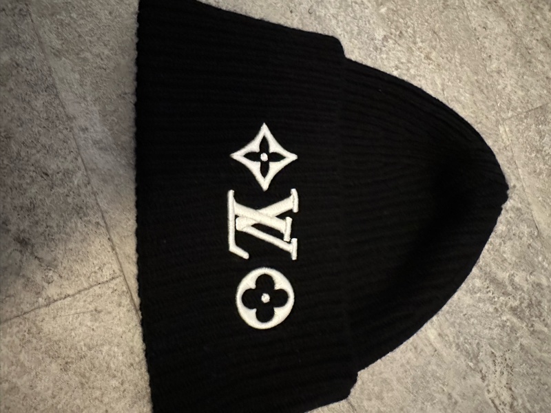 LV毛帽-15