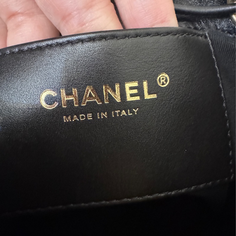 Chanel 24s  字母肩帶牛皮雙肩包-41