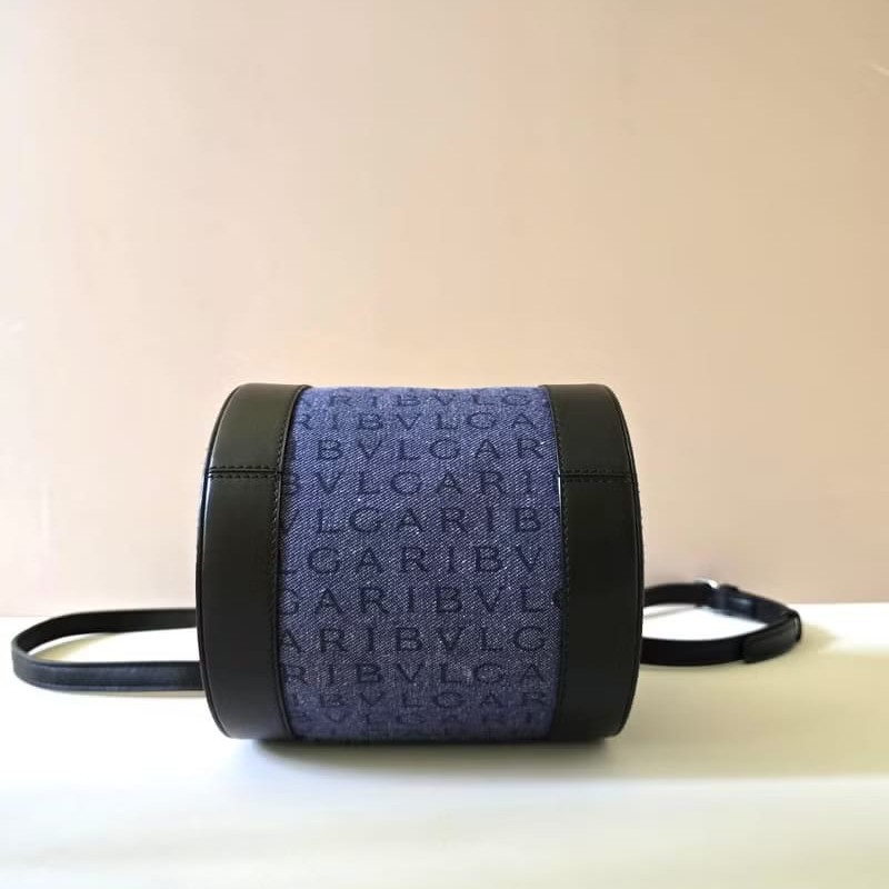 【LA LUNE】絕版中古包 Bvlgari古董老花水桶包 側背包 斜背包 單肩包 皮革包-3