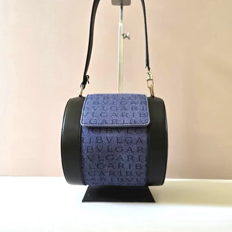 【LA LUNE】絕版中古包 Bvlgari古董老花水桶包 側背包 斜背包 單肩包 皮革包-4