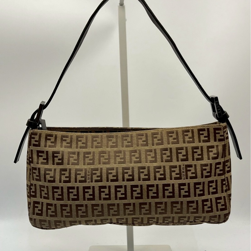 Fendi 腋下包-2
