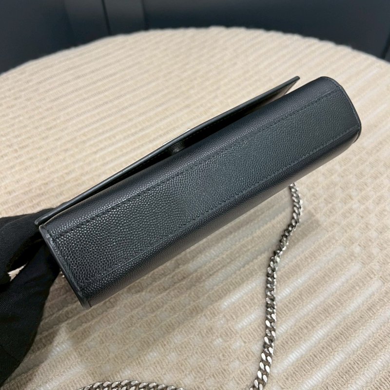 YSL 黑銀魚子醬鍊包-3