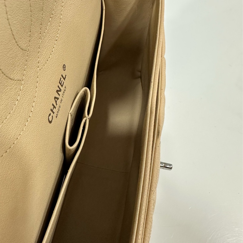 CHANEL A58600 奶茶荔枝皮銀釦jumbo coco 30 cf 斜背包-37