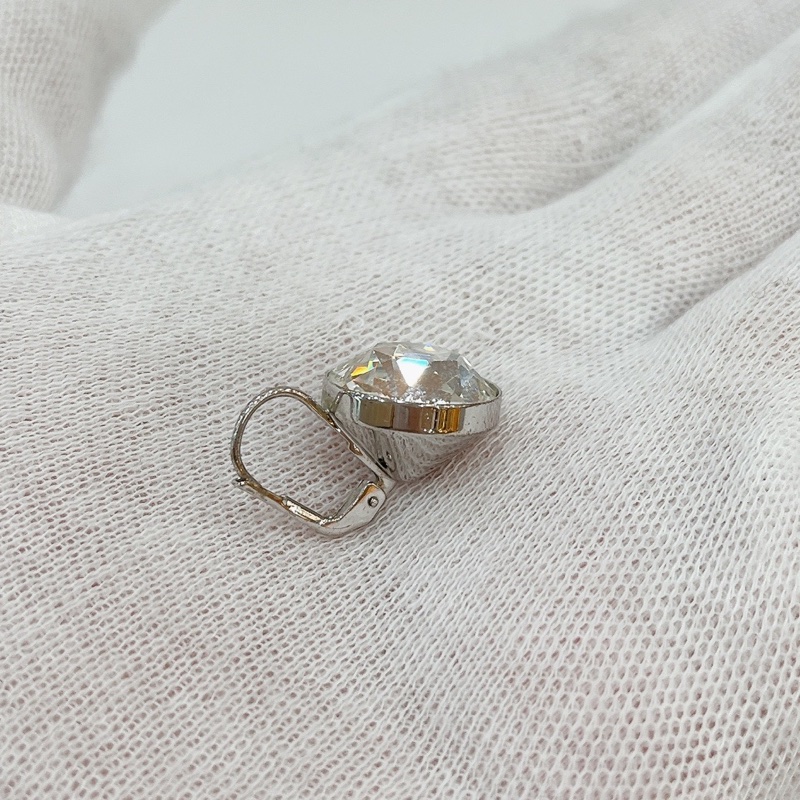 莉亞精品♡ Swarovski 水鑽耳針 全新閒置品-7