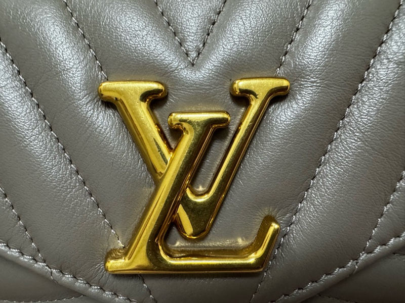 【Louis Vuitton / LV】New Wave PM 縫線牛皮翻蓋二用包-11