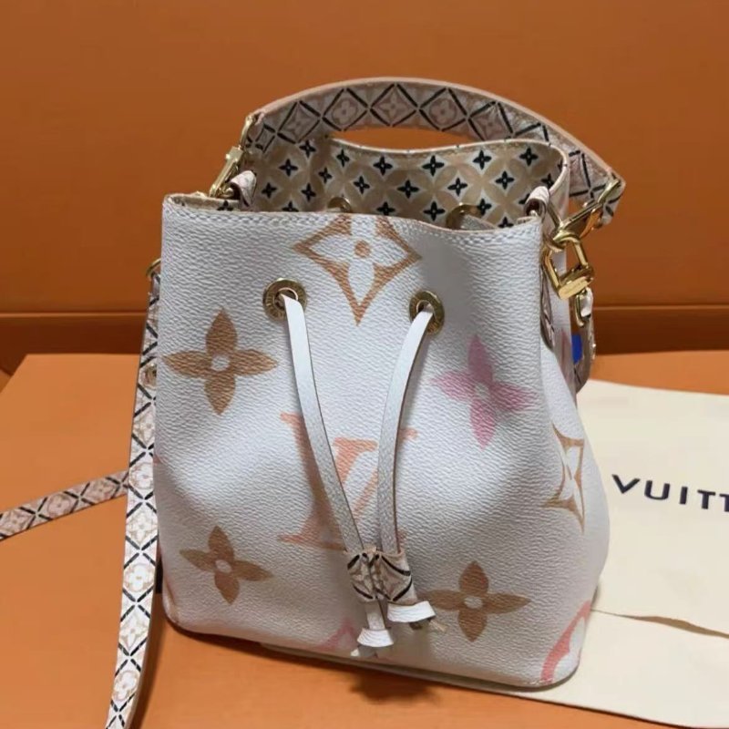 LV NÉONOÉ 夏日限定水彩系列斜背手提包小號 全新配件塵袋盒子-0