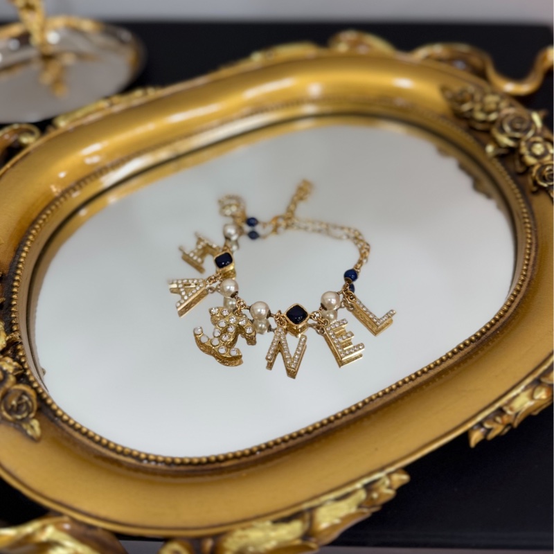 CHANEL 香奈兒 字母 水鑽 深藍 寶石 手鏈 手鍊 手環 手飾 飾品-3