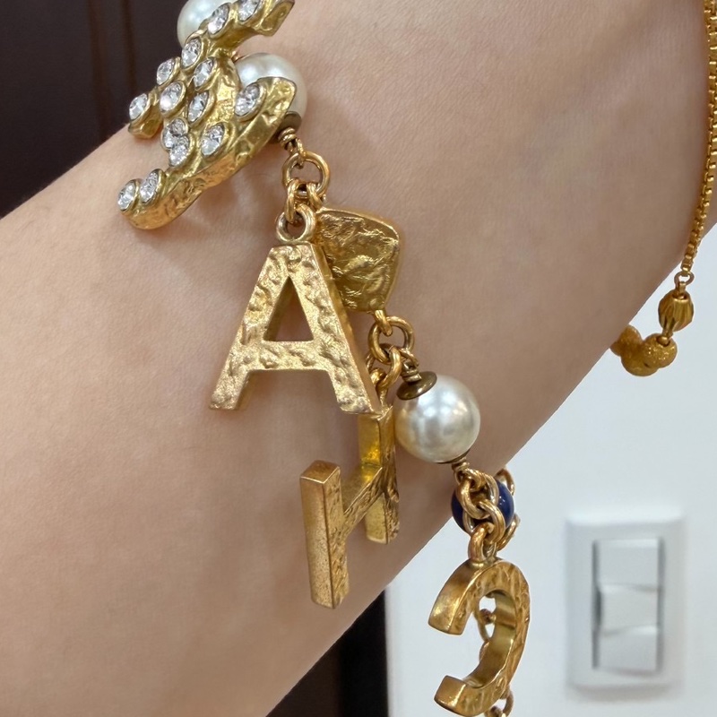 CHANEL 香奈兒 字母 水鑽 深藍 寶石 手鏈 手鍊 手環 手飾 飾品-11