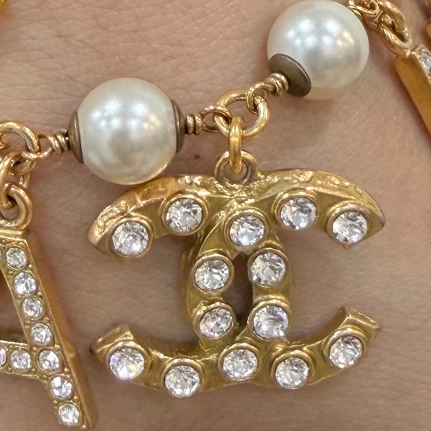 CHANEL 香奈兒 字母 水鑽 深藍 寶石 手鏈 手鍊 手環 手飾 飾品-13