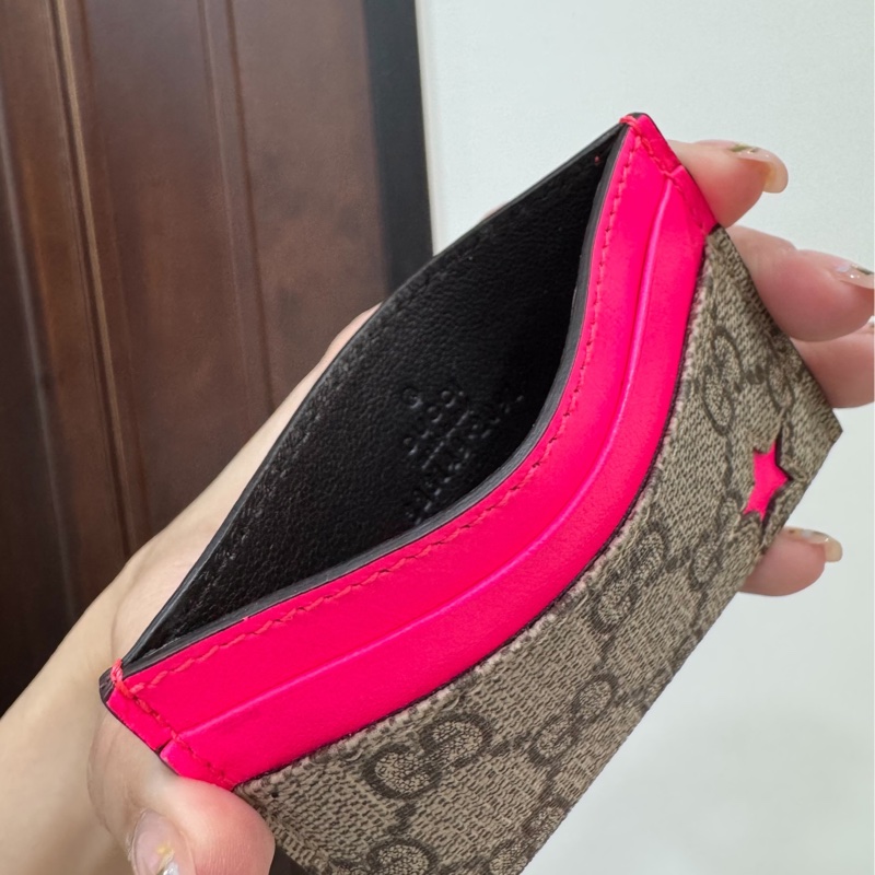 GUCCI PVC 桃紅 星星 卡夾 卡包 皮夾 名片夾 信用卡夾-3