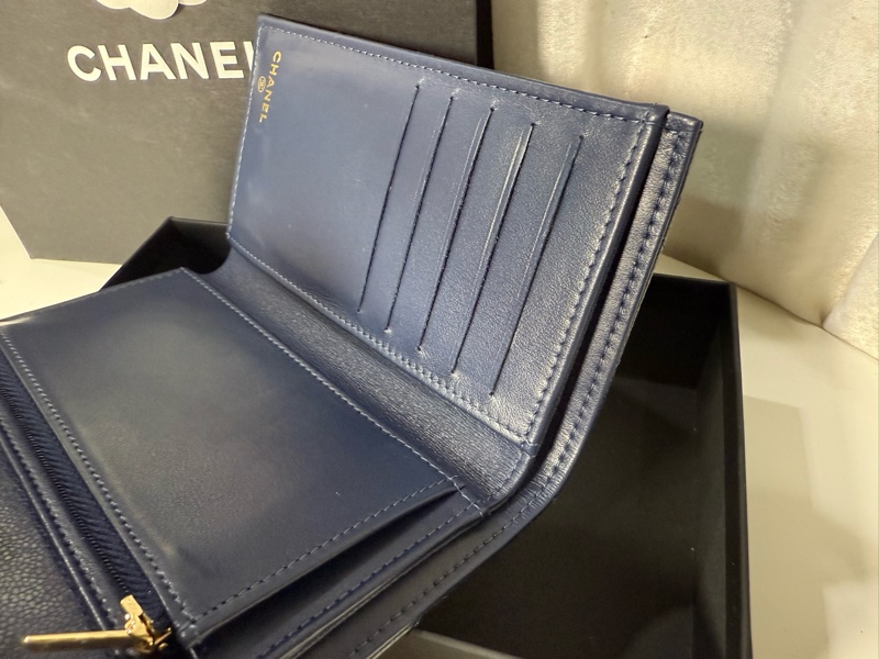 CHANEL 海軍藍三折中夾皮夾🖤全配附購證🫶🏻甜甜價出-6