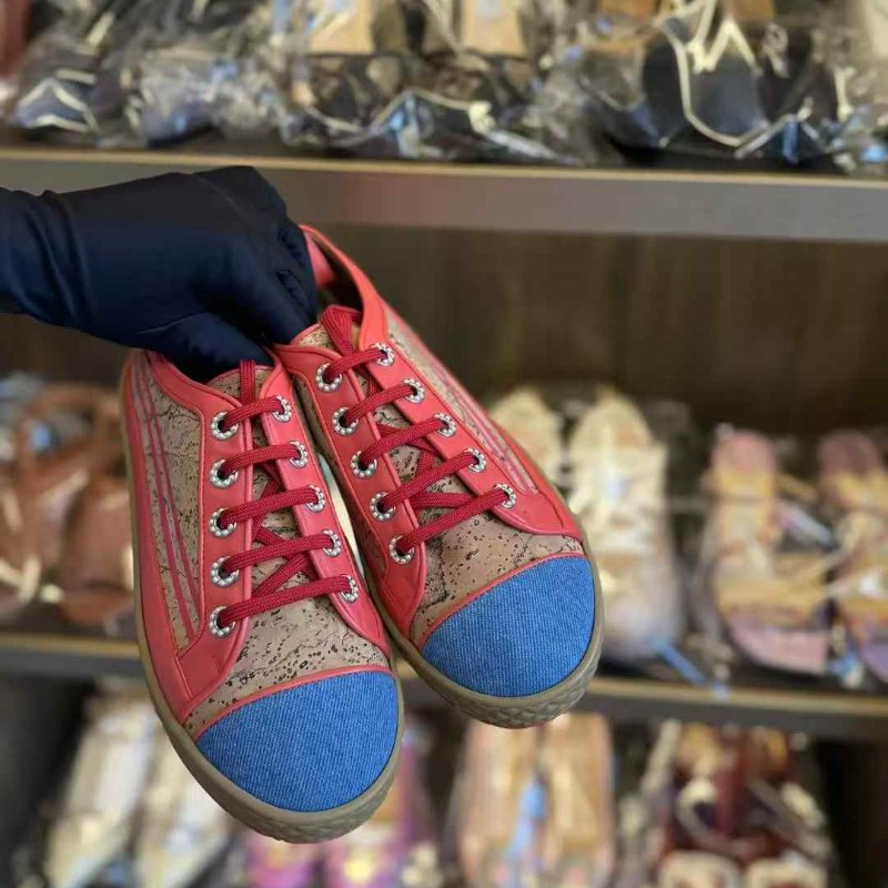 CHANEL 37號 珍珠點綴側面大logo 多巴胺配色  全新配件塵袋-2