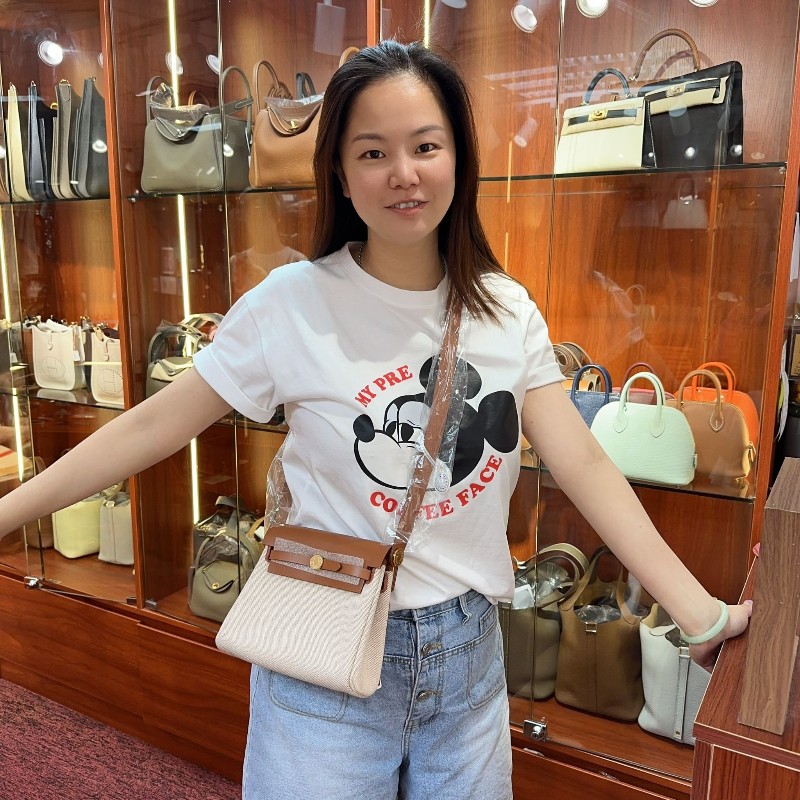 ✨持有香港正品正貨標籤(只做全新)✨ Hermes Mini Herbag 金色金扣-1