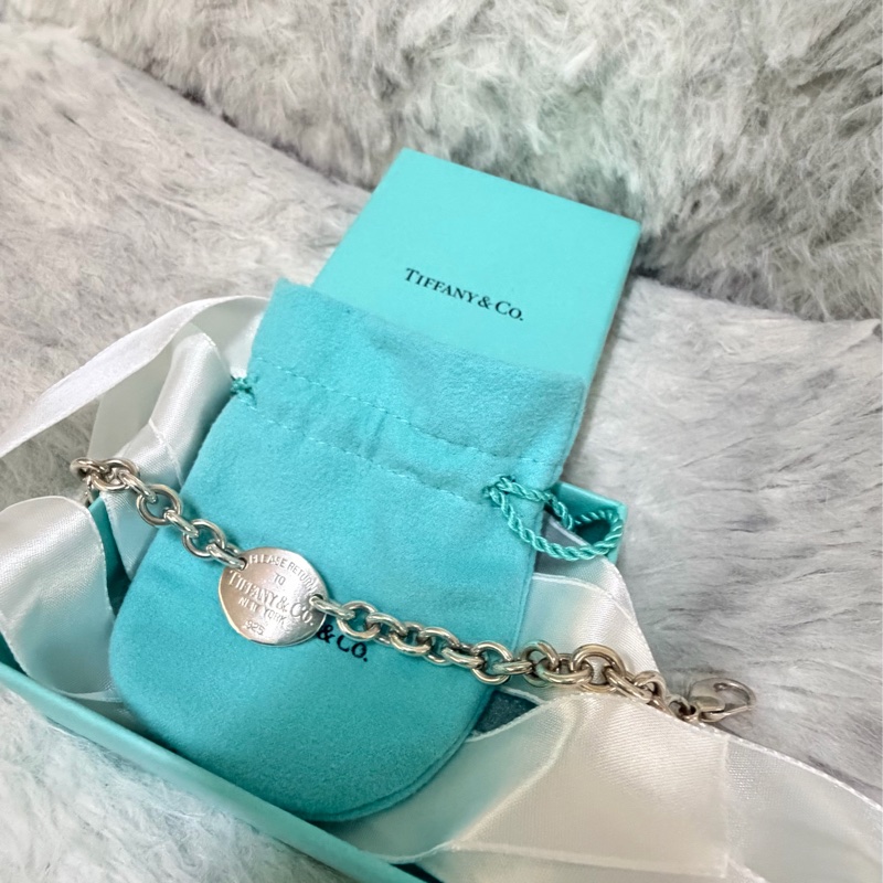 Tiffany & Co. 橢圓牌經典刻字925純銀隨性手鏈-1