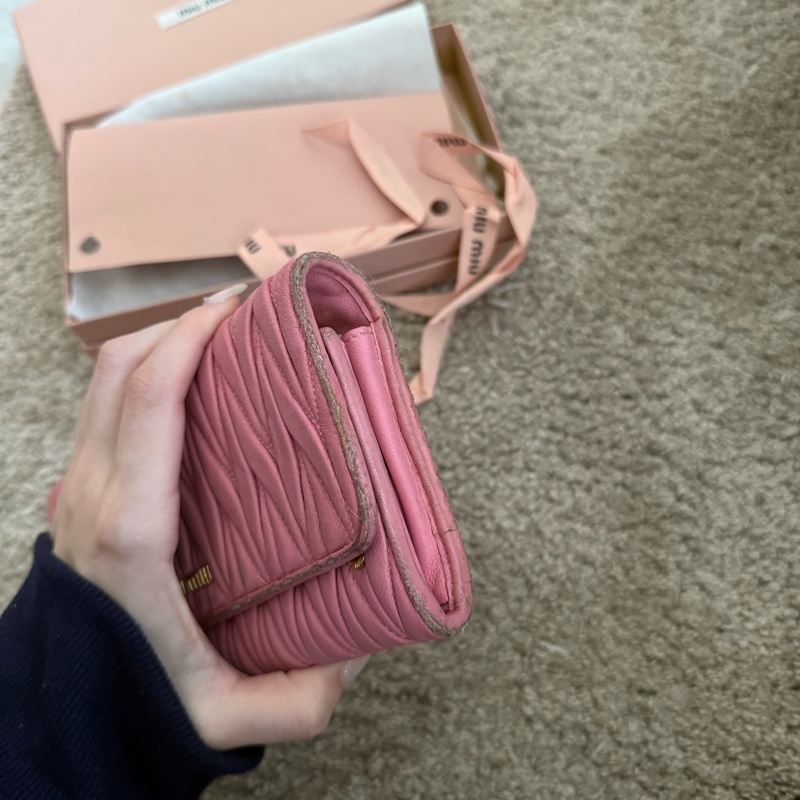 Miumiu經典長夾-9