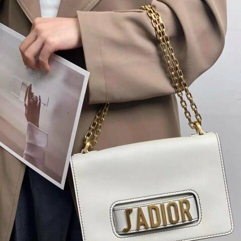 Dior 白色金扣牛皮Jadior系列鏈條包 25×16.5×5cm 97新 配件塵袋
